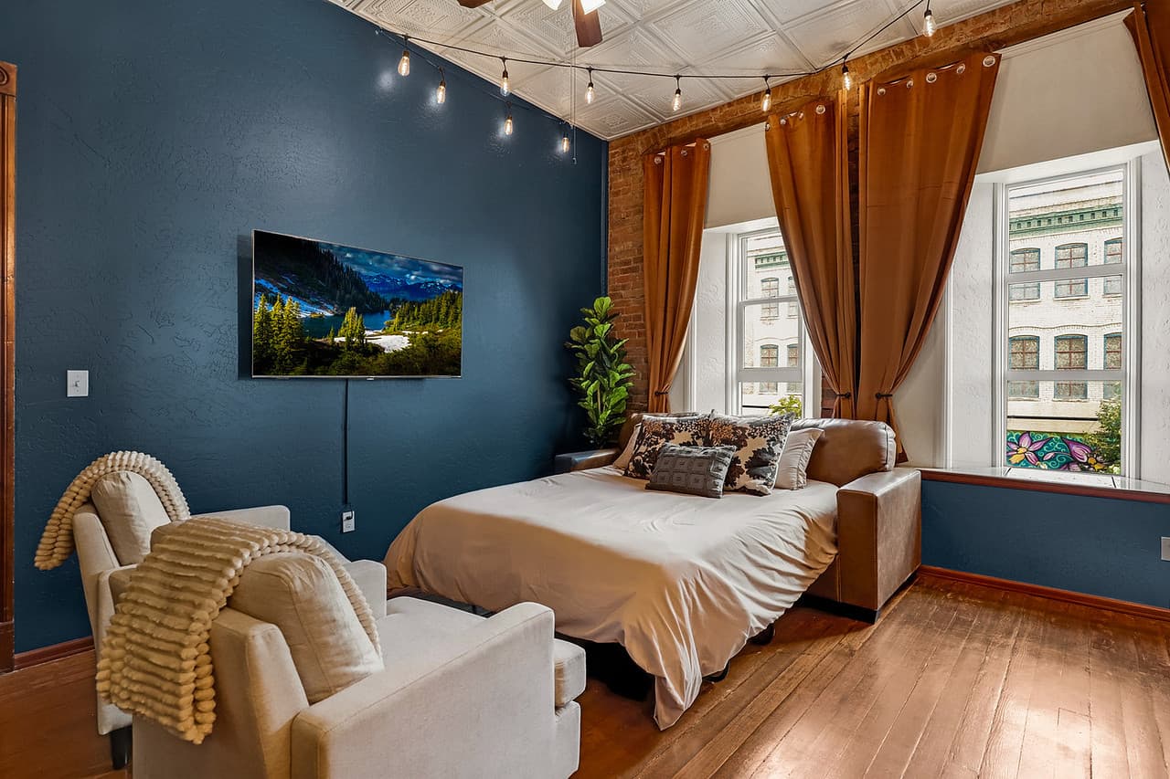 The Clark bedroom in downtown Great Falls